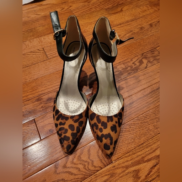 Animal print 3" strap heels - Picture 1 of 3